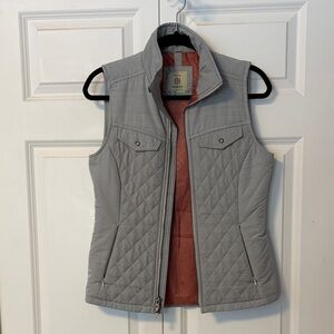 Royal Robbins Light Gray Quilted Women's Vest